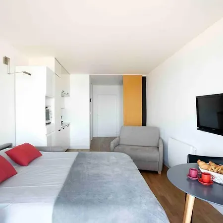 Apartamento *studio*vue Bassin*acces Direct A La Plage*wifi*